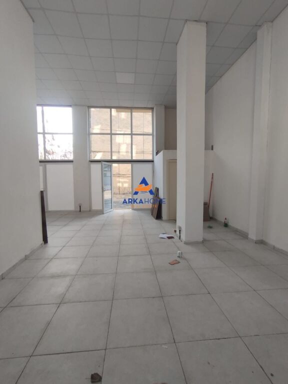 VENDESI IN VENDITA O IN AFFITTO 74 M2 259000€(TRATTABILE )