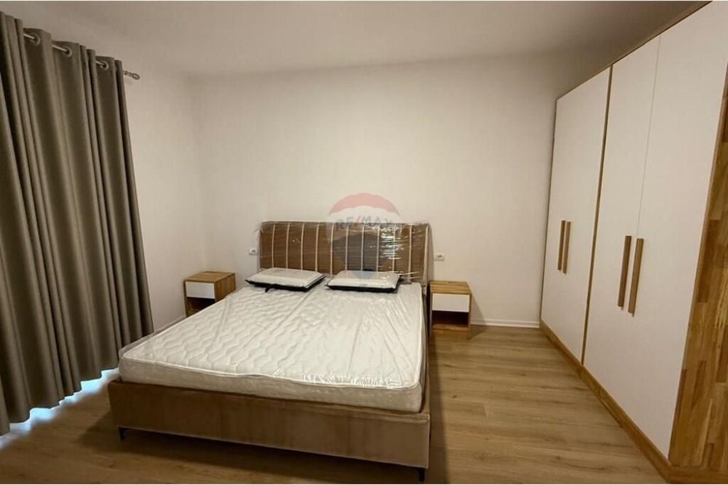 Apartment 3+1+2 for rent in the Porcelani area very close to TV Klan.