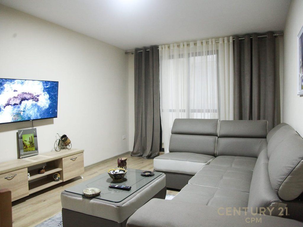 FOR RENT APARTMENT 2+1 NEAR PEDIATRICS