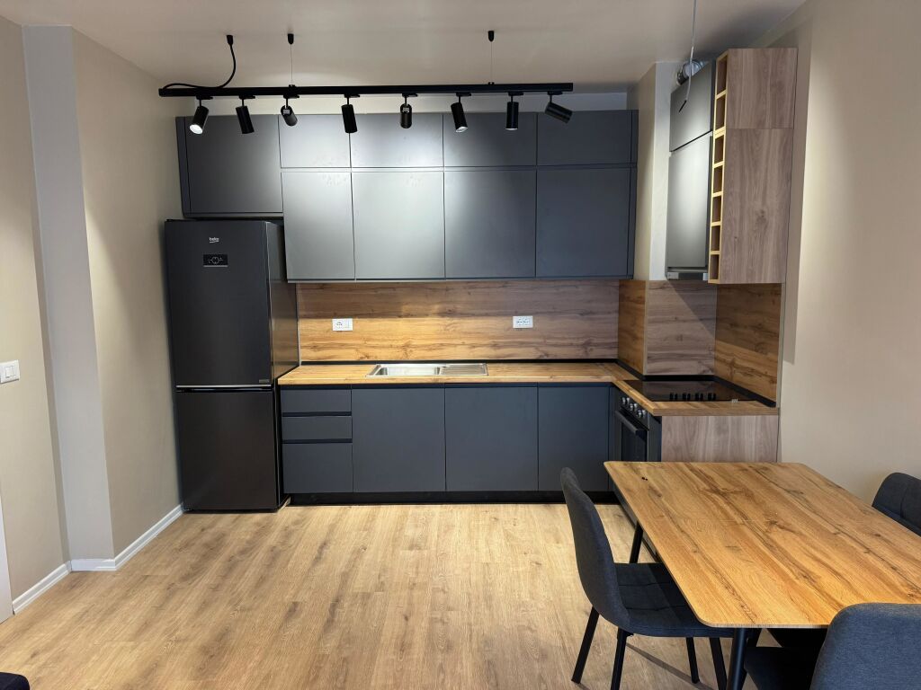 Modern apartment 2+1+parking space for rent at Univers City