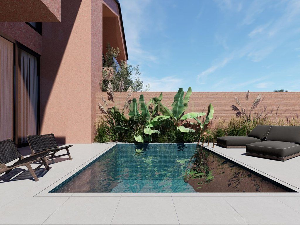VILLA FOR SALE WITH SEA VIEW IN THE LALZ BAY !!
