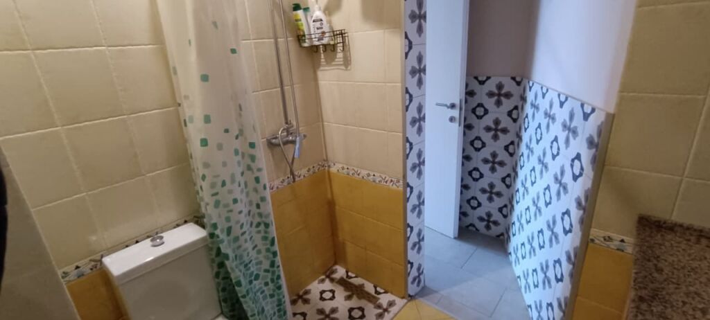 VENDIAMO DUE SUPER APPARTAMENTI 1+1 E MONOLOCALE NEL CENTRO AL 9° PIANO 112 M2