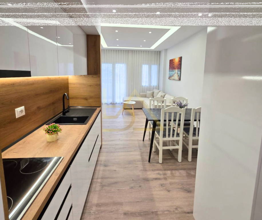 Apartment for Sale – Durres, Beach (Neighborhood 13), near Hotel Adriatik