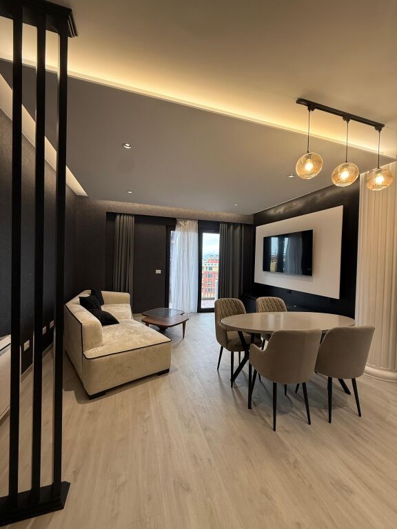 Apartment 2+1+2 for rent - Tirana Garden Building