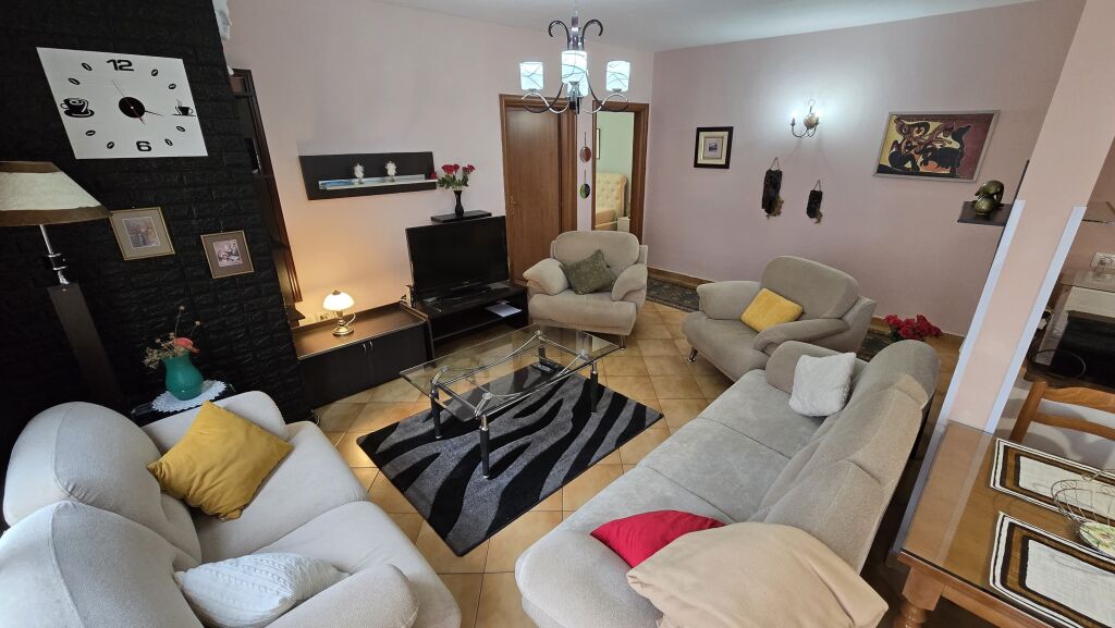 For rent apartment 2+1+2 at Kodra e Diellit near Eleonora