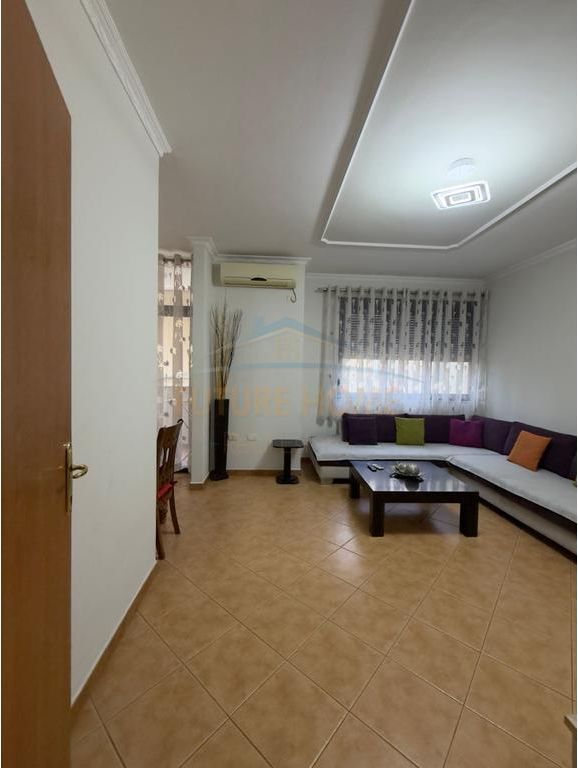 Rent, Apartment 2+1+2, Panorama street