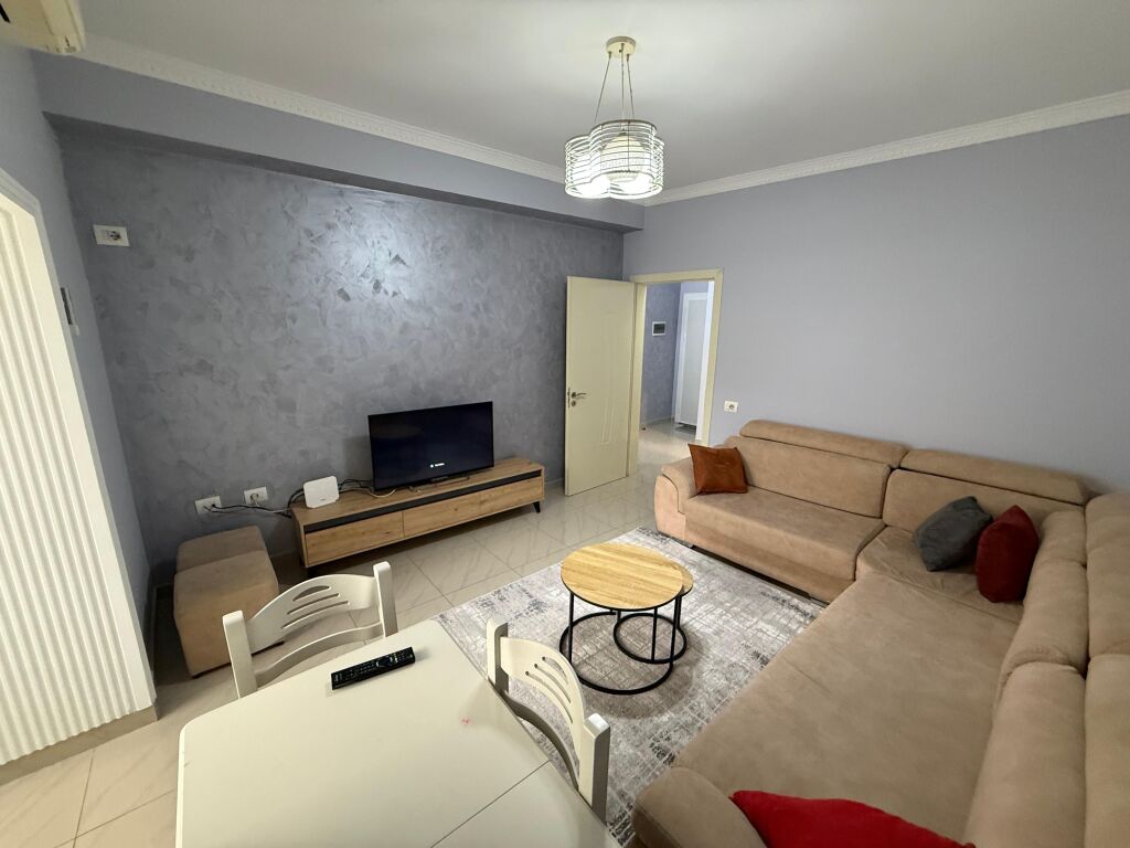 🏡 Apartment 1+1 for rent at Bar Oslo – Bardhyl Street