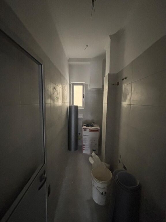 Apartament me qera 1+1