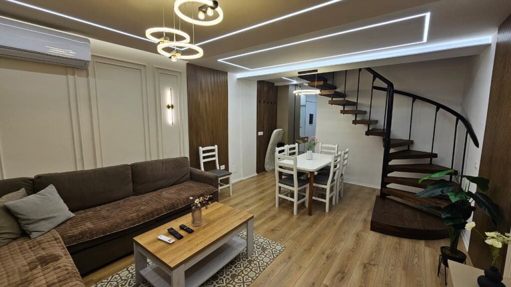 Duplex 2+1+2 for Rent, Tirana Center