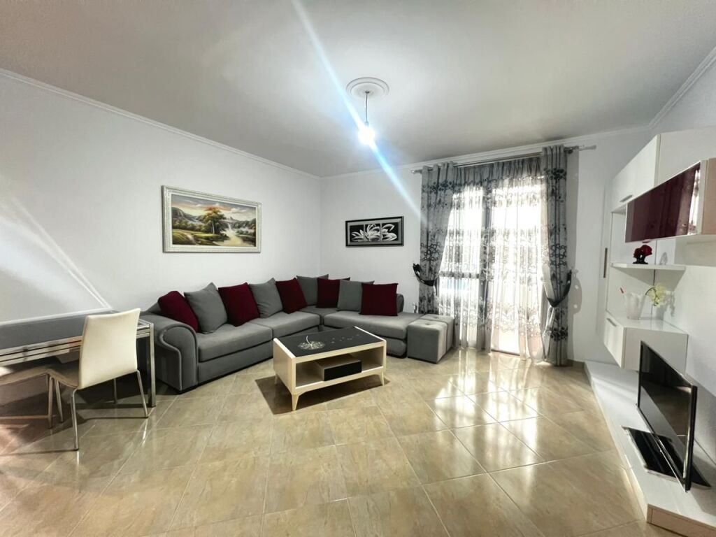 Apartment 2+1+2wc for Long Term Rent - near Bar Hannover, Lungomare Vlore