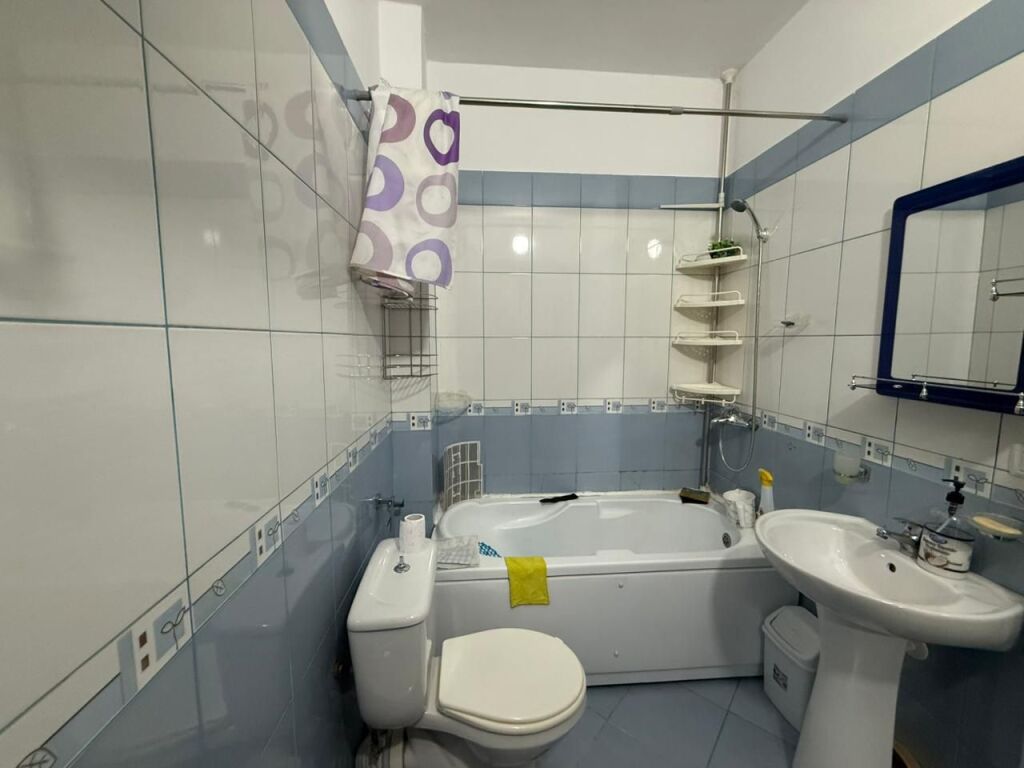 AFFITTASI 2+1 CON SUPERFICIE 84M2 IN VIA RIZA CEROVA