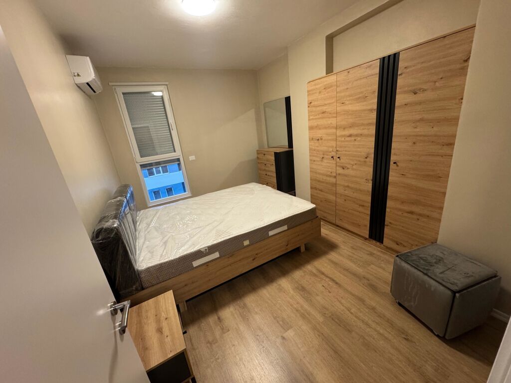 Modern apartment 2+1+parking space for rent at Univers City