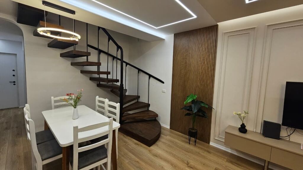 Duplex 2+1+2 for Rent, Tirana Center