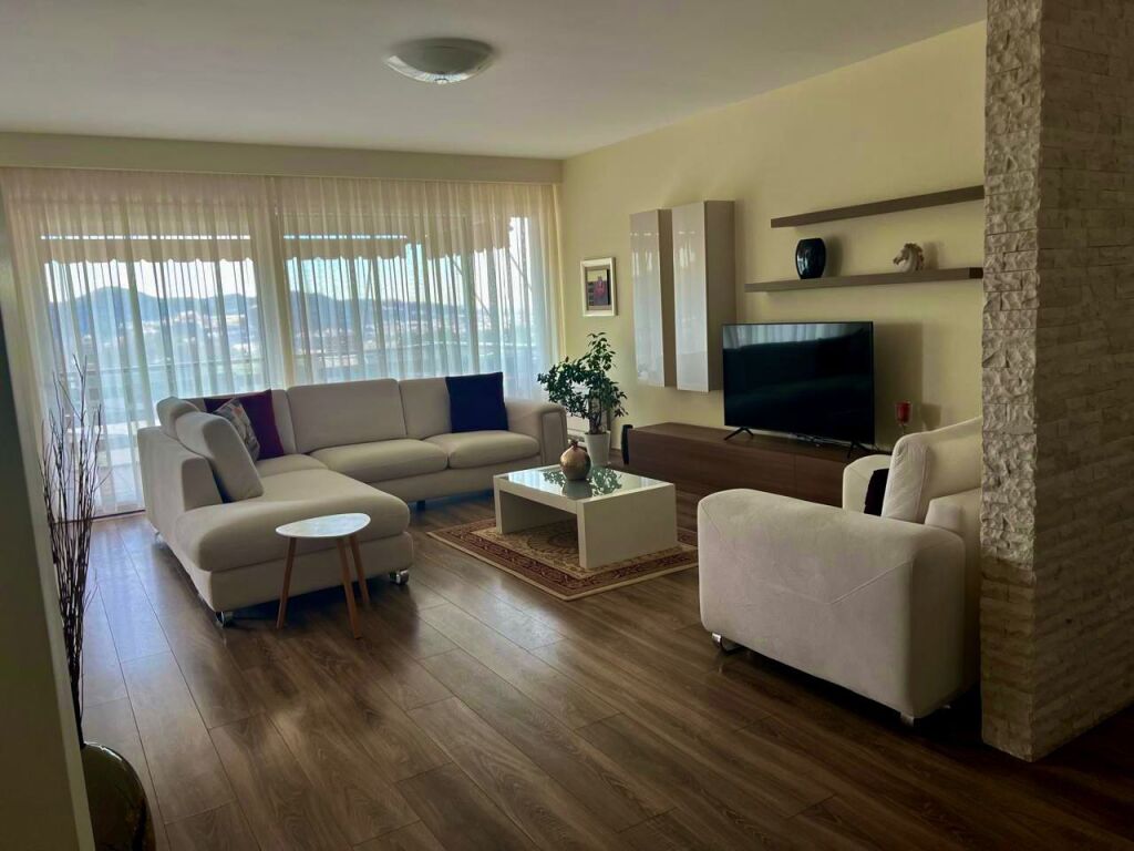 APPARTAMENTO 2+1 + 2 BAGNI CON PARCHEGGIO IN AFFITTO – LONG HILL RESIDENCE