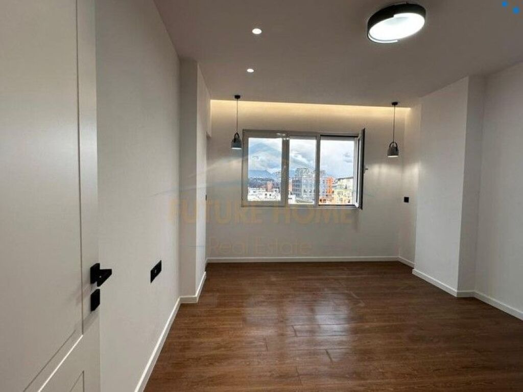 In vendita, Appartamento 2+1+2, Komuna e Parisit, Tirane