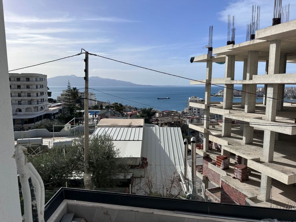 Sarande sale Apartment with view  