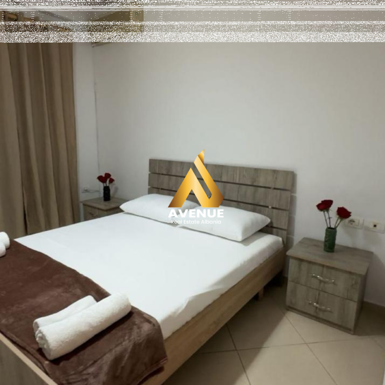 JEPET ME QERA APARTAMENT 1+1, PRANË KRISTAL CENTER    