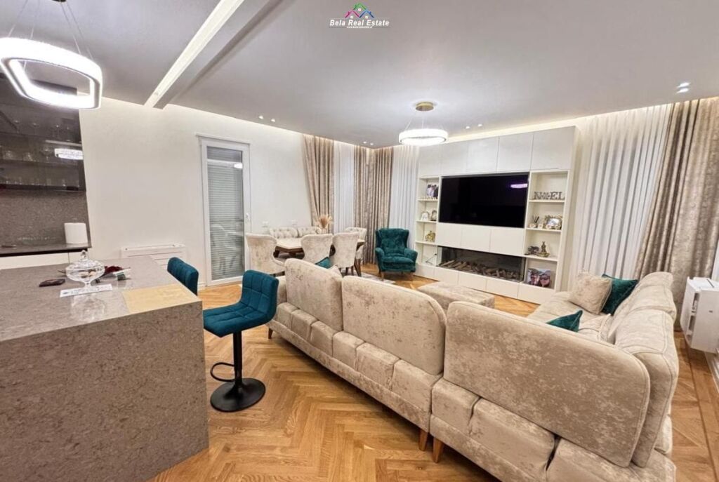 Penthouse For Sale 3+1+2 In Univers City (ID B130109) Tirana.