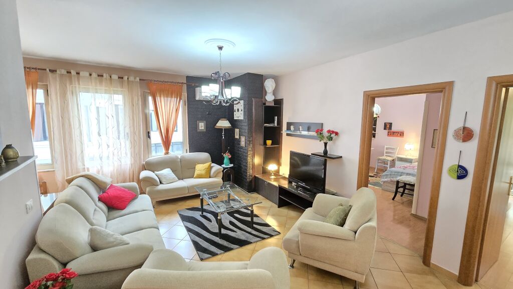 For rent apartment 2+1+2 at Kodra e Diellit near Eleonora
