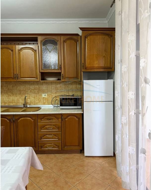 Rent, Apartment 2+1+2, Panorama street