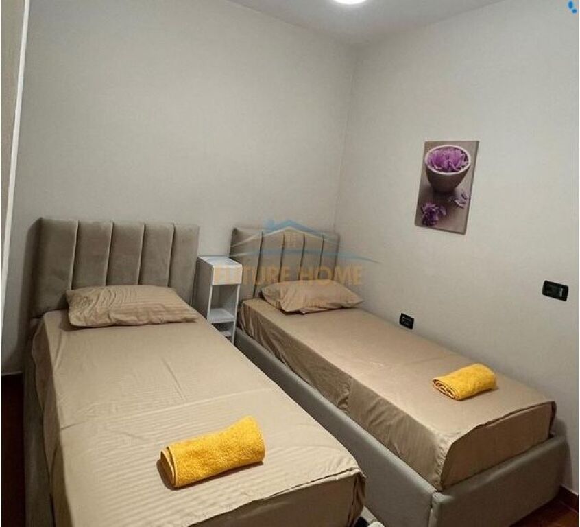 Qera,Apartament 2+1, Petro Nini, Bllok, Tirane.