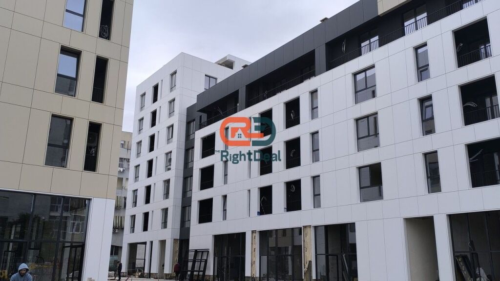 At New Boulevard, 1+1 Apartment with Veranda for Sale in Final Phase !!
