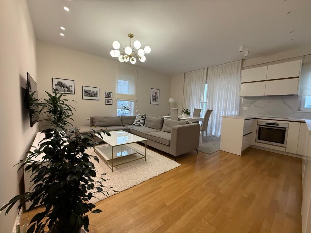 Appartamento 2+1 in affitto vicino al Giardino Botanico, vicino alla Moschea