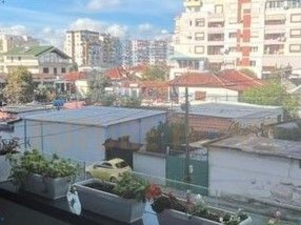 Shitet, Apartament 2+1+2, Quartum Residence, Rruga Jordan Misja, Tiranë.