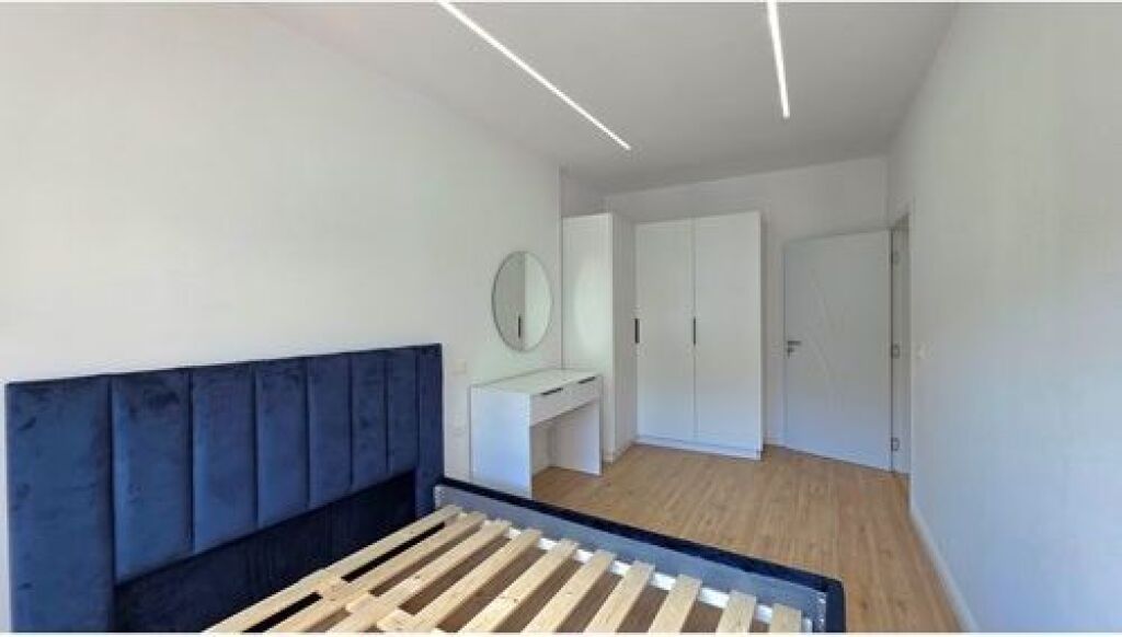 Apartament 2+1+2 ne shitje ne Lungomare