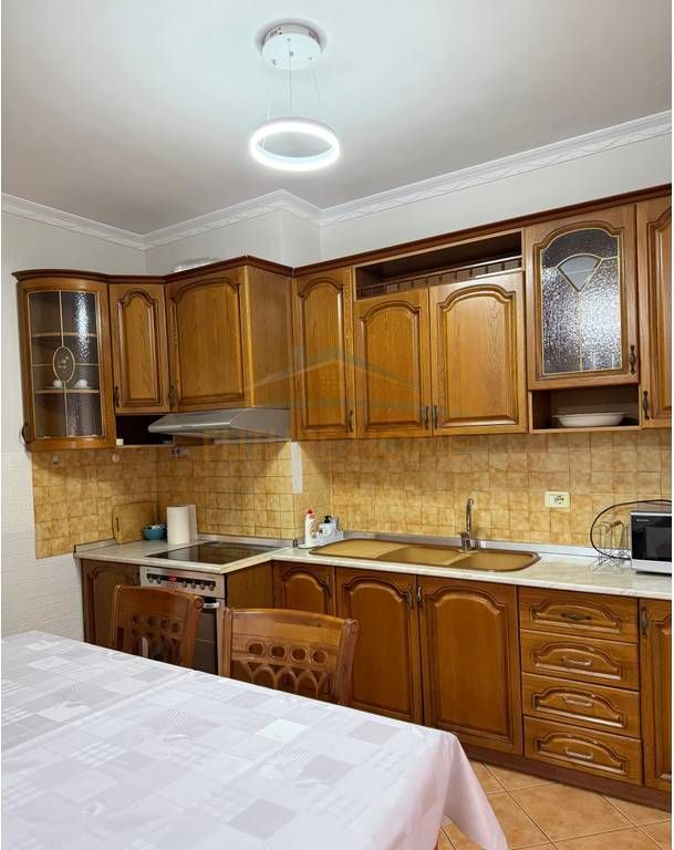 Rent, Apartment 2+1+2, Panorama street
