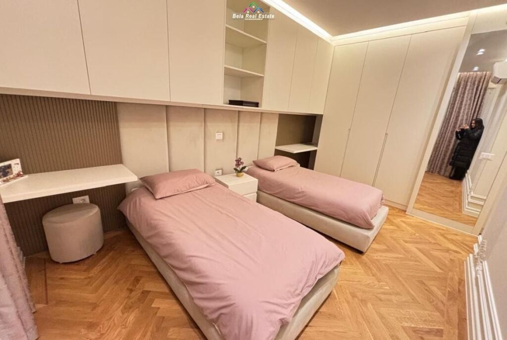 Penthouse For Sale 3+1+2 In Univers City (ID B130109) Tirana.