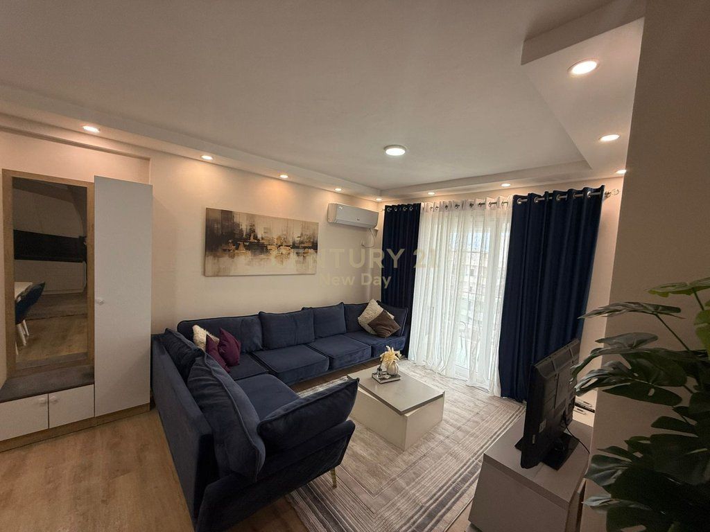 2+1 Apartment for sale in Beach, Durres - 200000€ | 91 m²