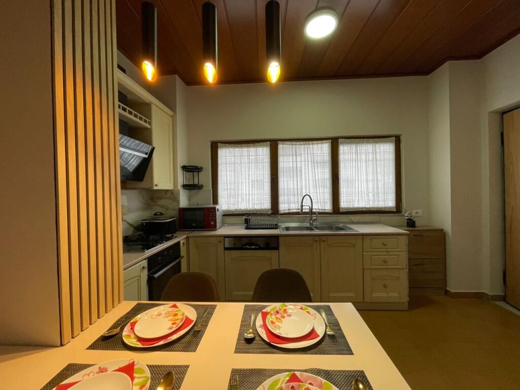 Apartment 1+1 for rent near Rruga e Kavajes by Globe.