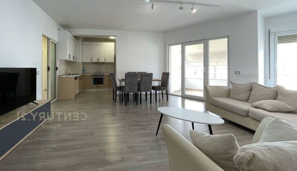Appartamento 3+1+2 In Affitto A Astir