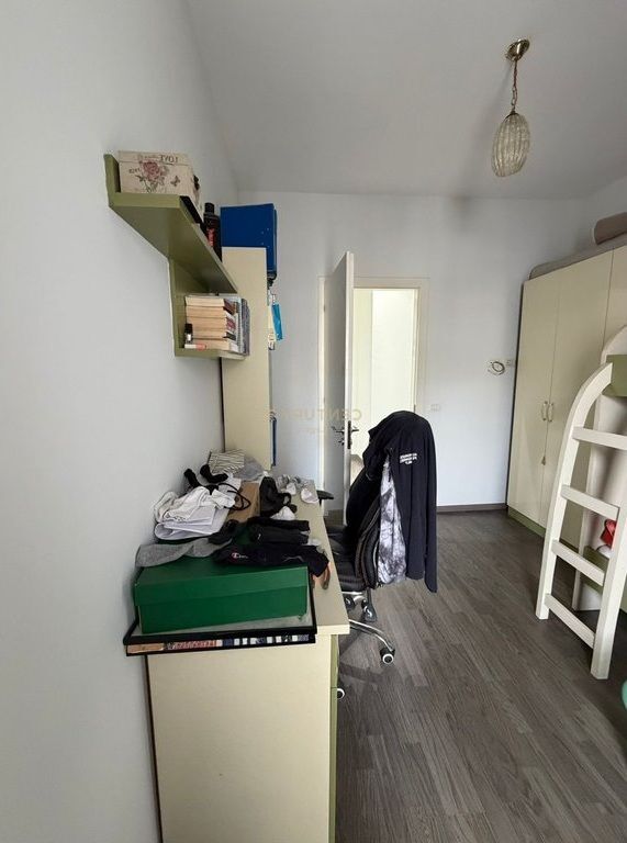 Appartamento 3+1+2 in vendita in Via Besim Alla – 270.000 €