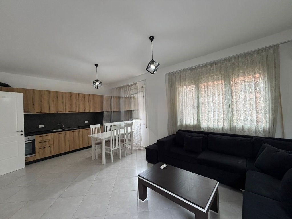 OCCASION FOR SALE 1+1 APARTMENT NEAR FRATARI COMPLEX, BOTANICAL GARDEN!
