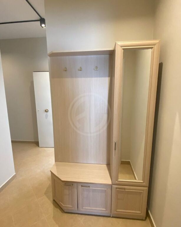 Apartament me Qira