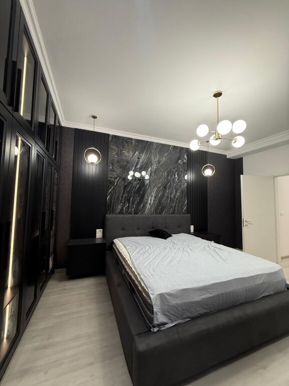Apartment 2+1+2 for rent - Tirana Garden Building