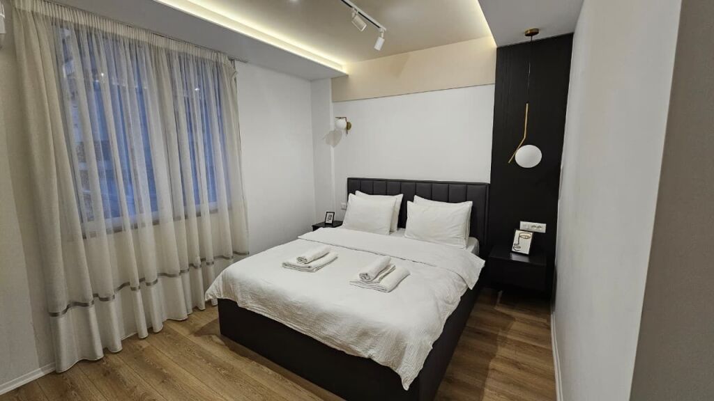 Duplex 2+1+2 for Rent, Tirana Center