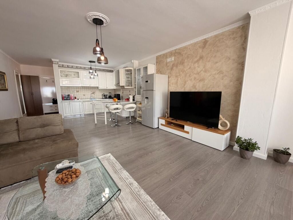 For Rent: Apartment 3+1+2 –Center, Durres