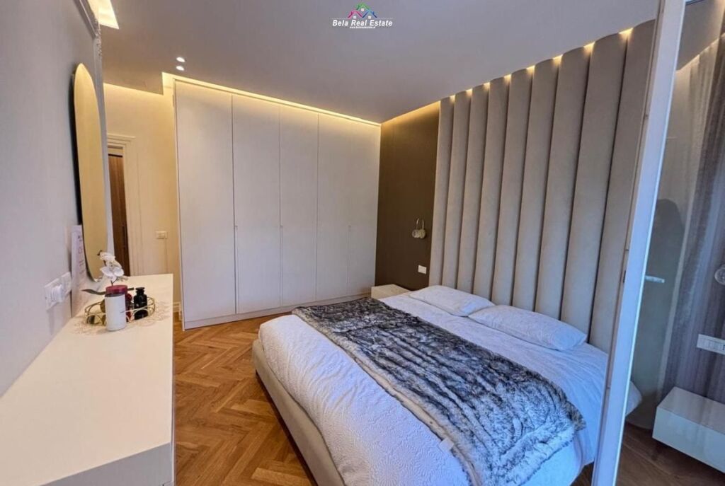 Penthouse For Sale 3+1+2 In Univers City (ID B130109) Tirana.