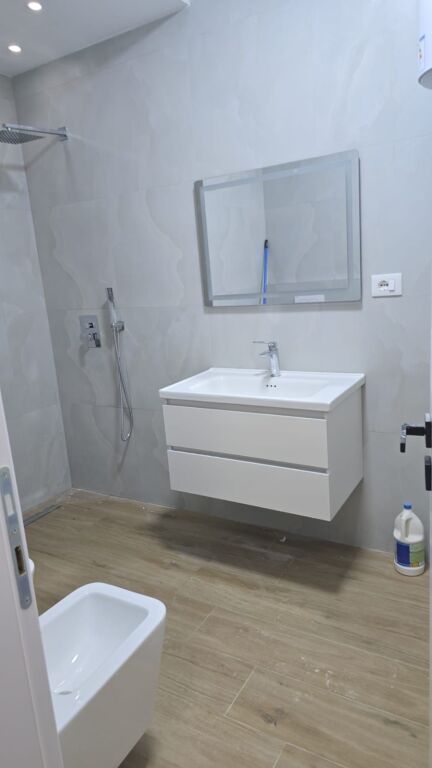 Apartament 2+1, Don Bosko!