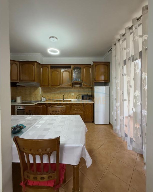 Rent, Apartment 2+1+2, Panorama street