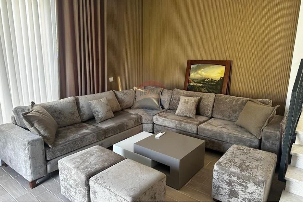 Villa for Sale Near Lalëzi Bay