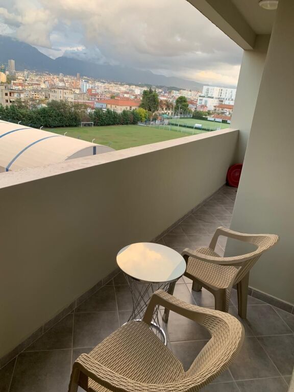Apartment for rent plus parking at Golden Park 3