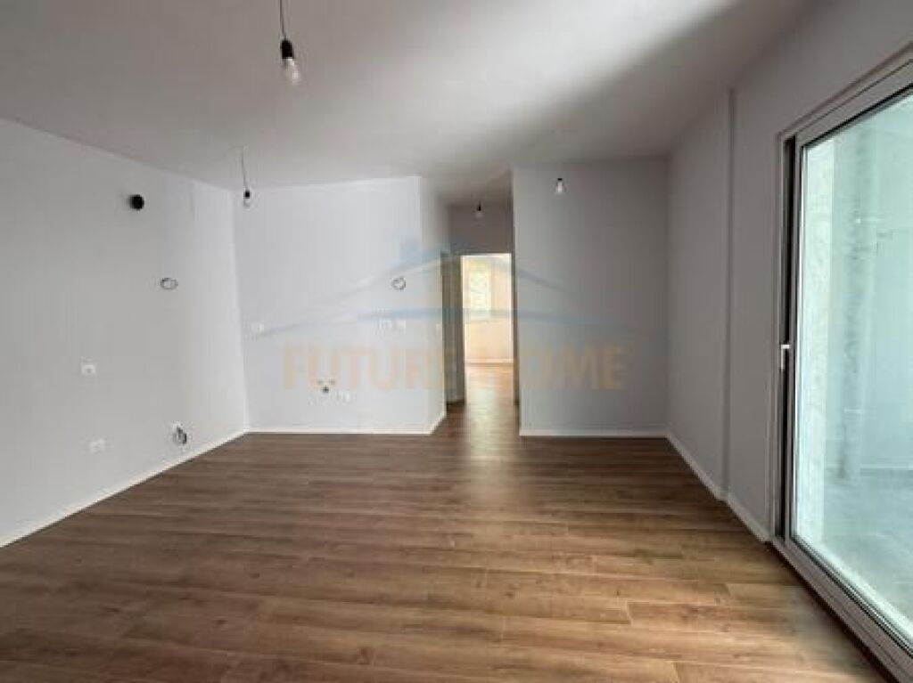 In vendita, Appartamento 2+1+2, Via Dajti, Fresk