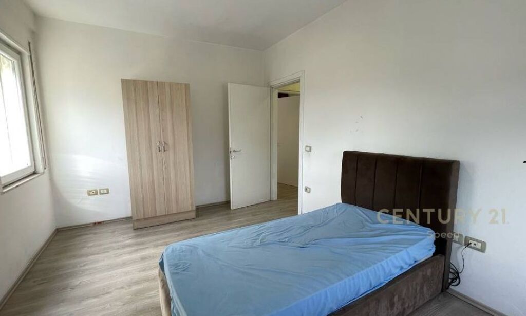 Appartamento 3+1+2 In Affitto A Astir