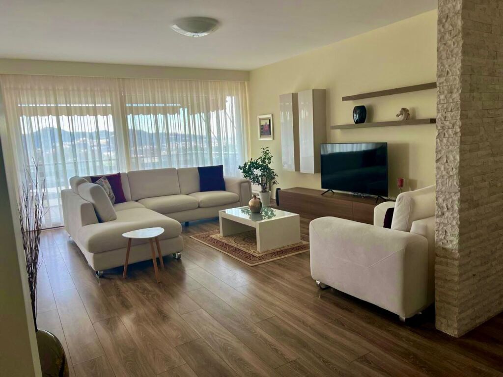 APARTMENT 2+1 + 2 TOILETS WITH PARKING FOR RENT – LONG HILL RESIDENCE, NEAR TEG