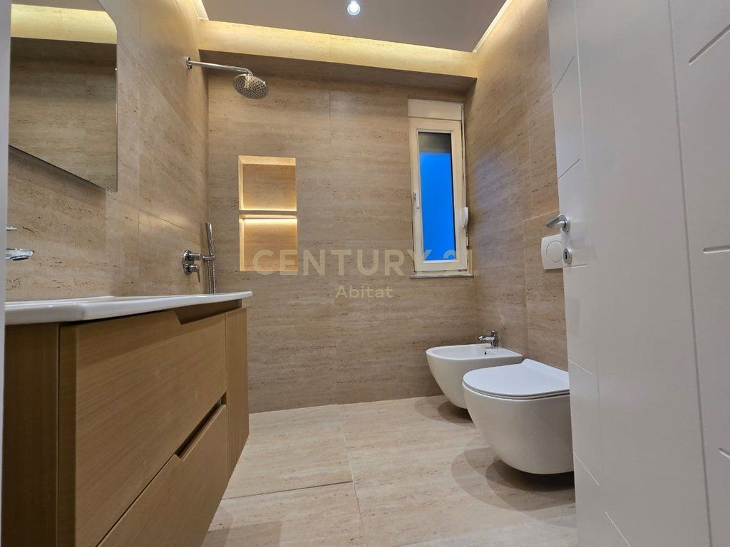 Appartamento 2+1 con Veranda in Vendita – Ex Esposizione !