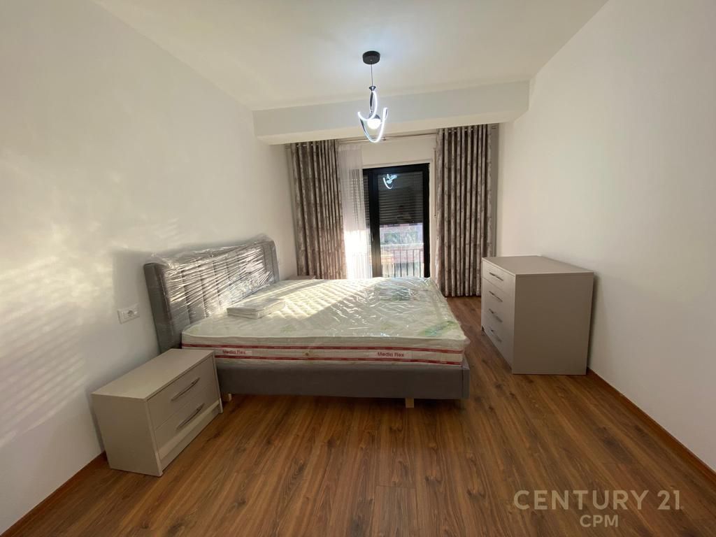 TEK KODRA E DIELLIT 2 JAPIM ME QIRA APARTAMENT 1+1 ME POST PARKIMI